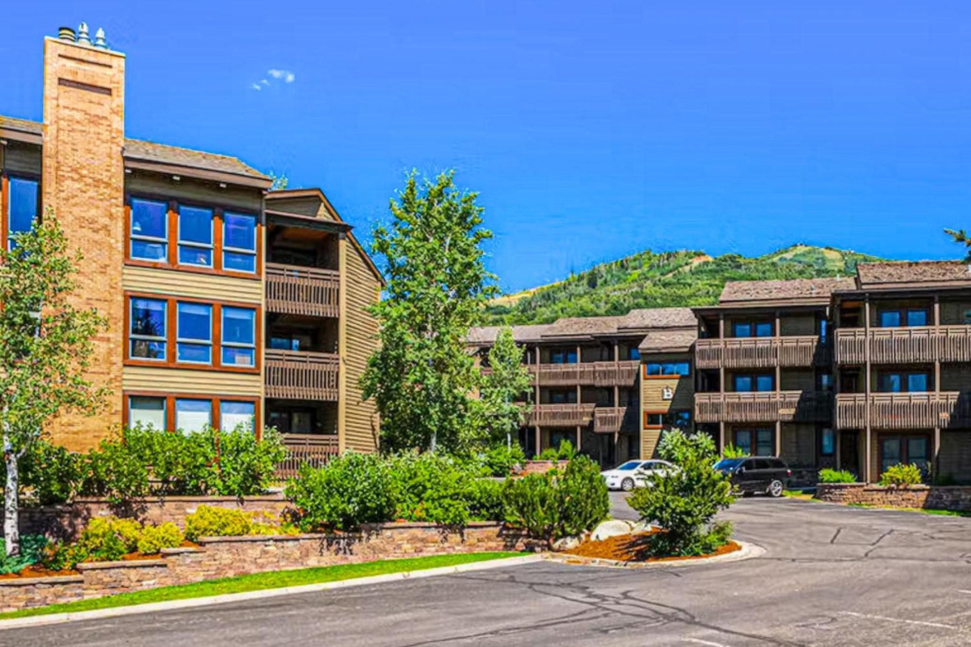 The At Steamboat By Vacasa *